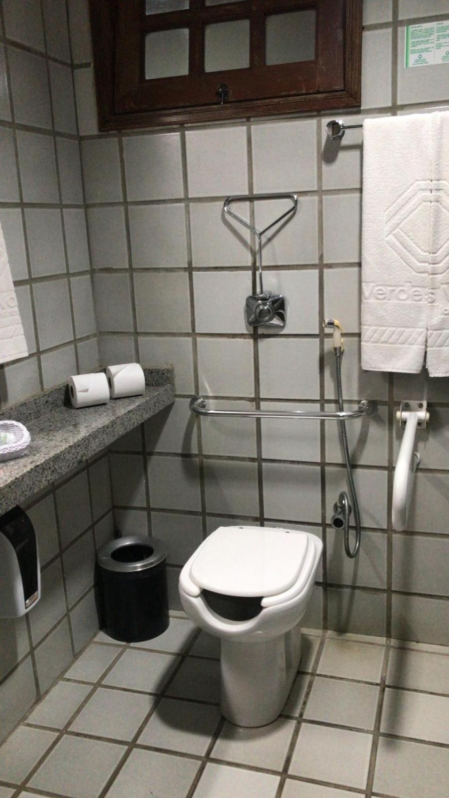 弗迪斯瓦勒斯拉泽尔酒店 北茹阿泽鲁 客房 照片